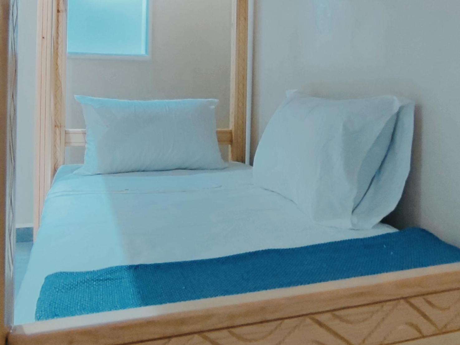 Hostel Tayyurt Surf Camp Tamraght Aourir Imi Mikki Zimmer foto